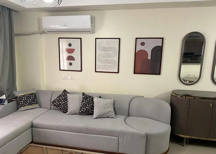 Elegant Brand New 2 Bedroom Flat