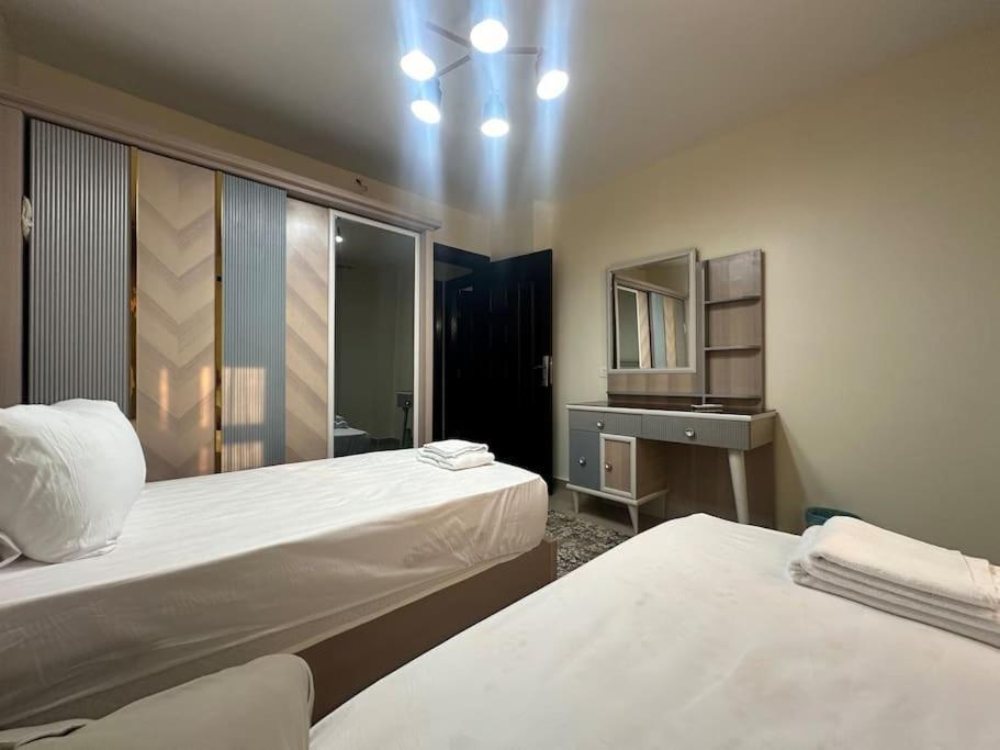 Elegant Brand New 2 Bedroom Flat